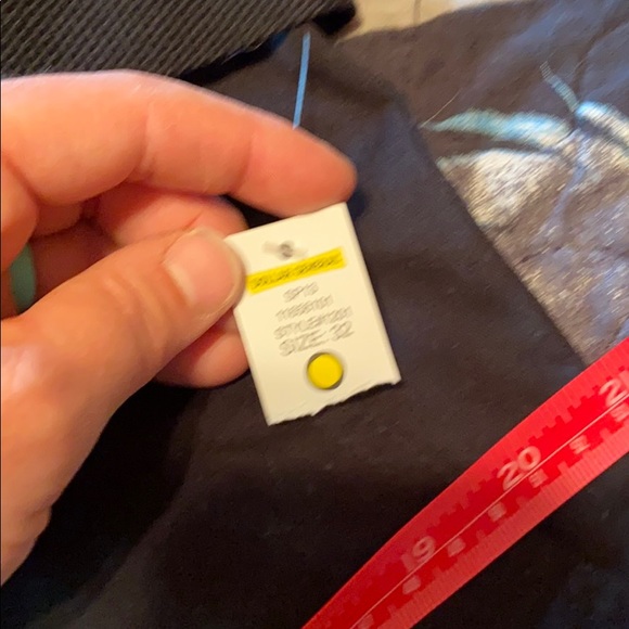 Men’s Cargo Shorts - Picture 5 of 7